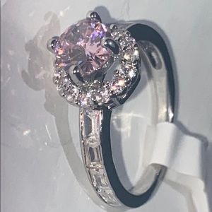 Sterling silver ring with pink diamond